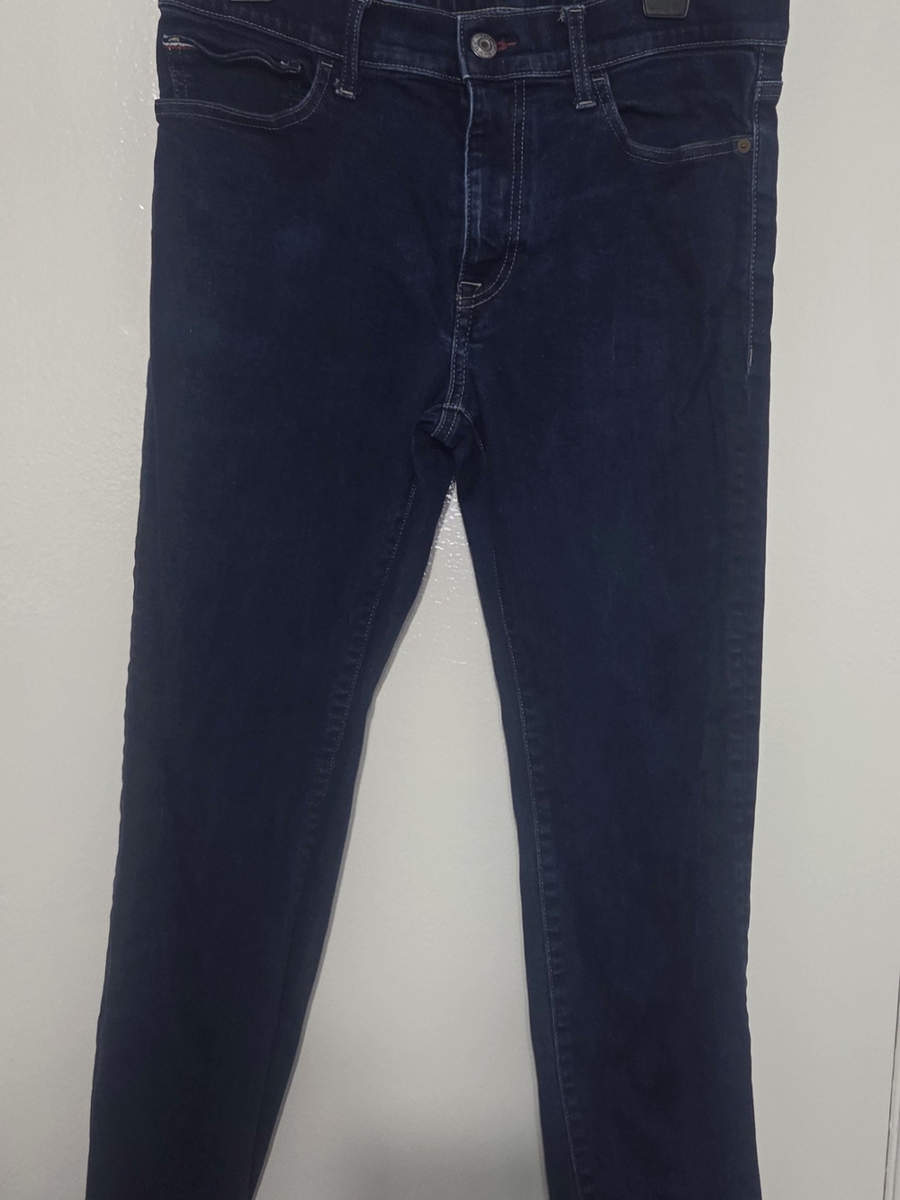 Classic Men's Light Blue Denim Jeans - 32W 30L